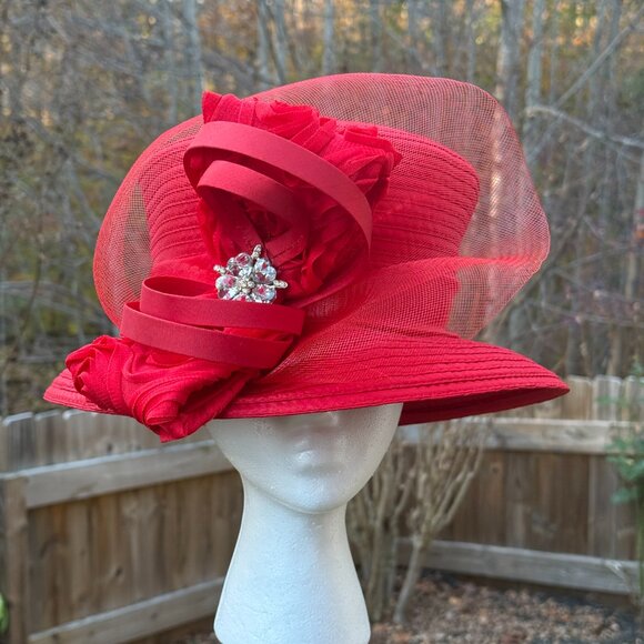 FESTIVE &VIBRANT RED HAT! - Picture 10 of 11